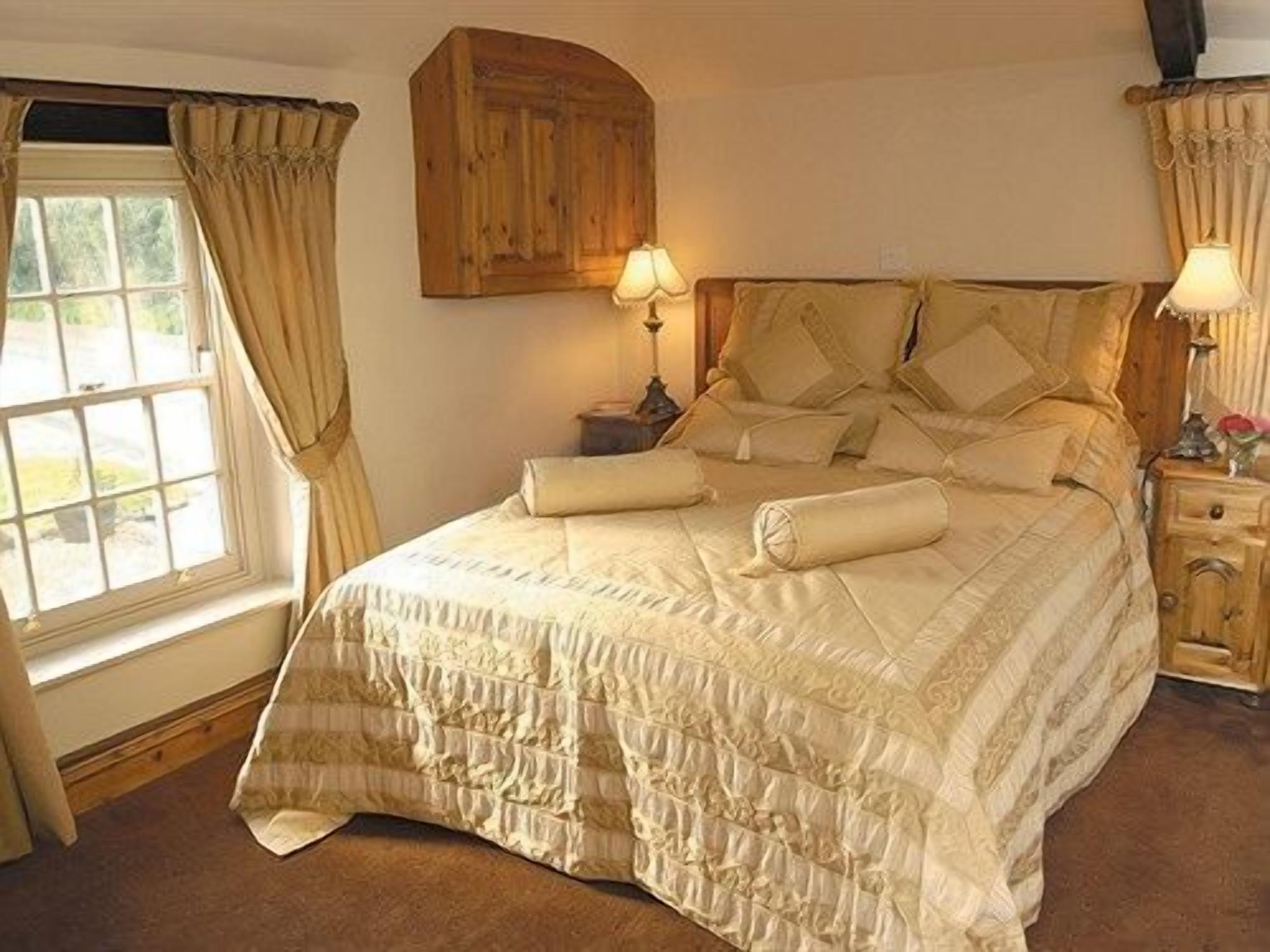 The King William IV Country Inn & Restaurant Sedgeford Exteriör bild